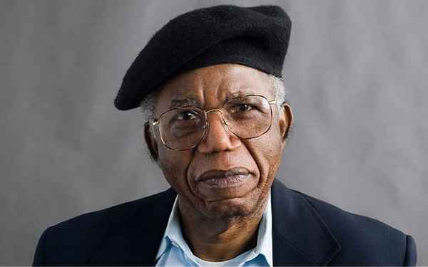 Краткая биография Чинуа Ачебе (Chinua Achebe)  Писатели