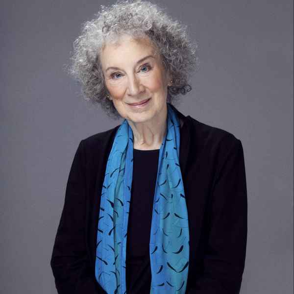 Краткая биография Маргарет Этвуд (Margaret Atwood)  Писатели