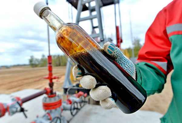 Нефть – свойства (4 класс, окружающий мир)