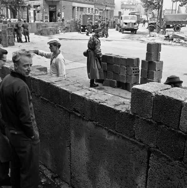 Берлинский кризис 1961 года – кратко о событиях и причинах